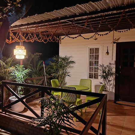 Shobhayan Inn, Airport Railway Station Pickup Free Ayodhya Eksteriør bilde