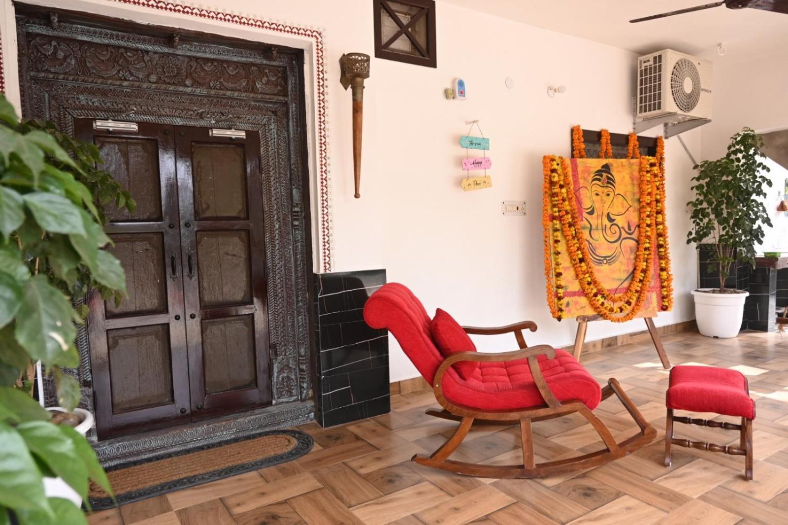 Shobhayan Inn, Airport Railway Station Pickup Free Ayodhya Eksteriør bilde