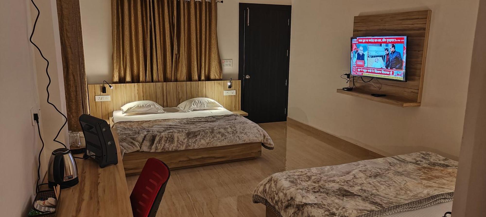 Shobhayan Inn, Airport Railway Station Pickup Free Ayodhya Eksteriør bilde